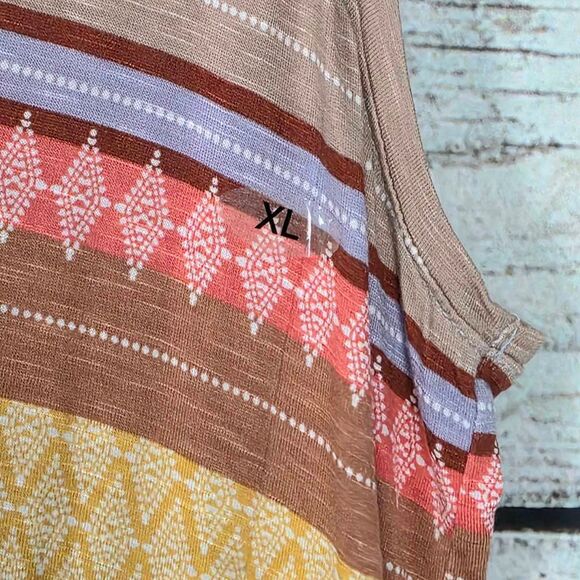 Maurices 24/7 Aztec Stripe Sleeveless Top XL - Picture 2 of 6